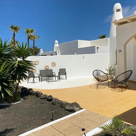 Maranvi Playa Blanca